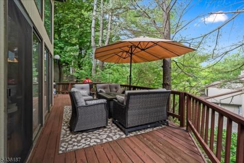 35 Indian Run Watchung NJ 07069
