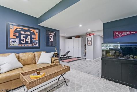 2103 Park Place Springfield NJ 07081