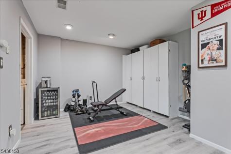 2103 Park Place Springfield NJ 07081