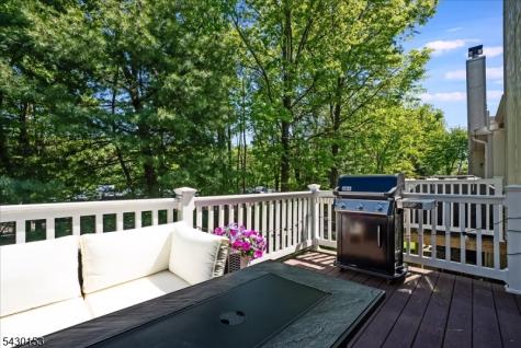 2103 Park Place Springfield NJ 07081