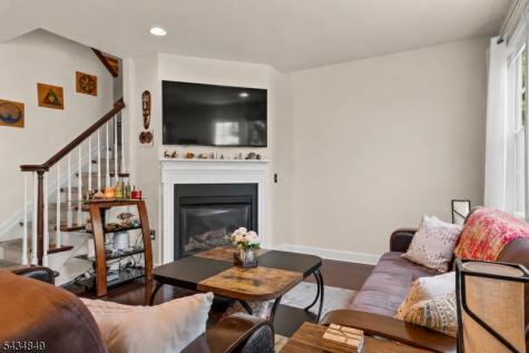 9 Mc Nish Way West Caldwell NJ 07006