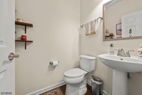 9 Mc Nish Way West Caldwell NJ 07006