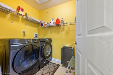 9 Mc Nish Way West Caldwell NJ 07006
