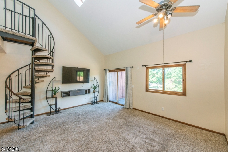 14 Stonehill Drive Vernon NJ 07462