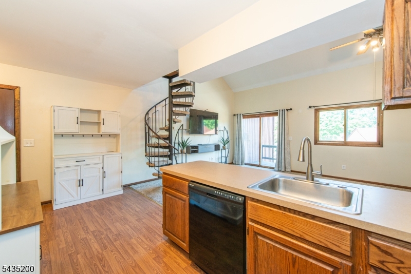 14 Stonehill Drive Vernon NJ 07462