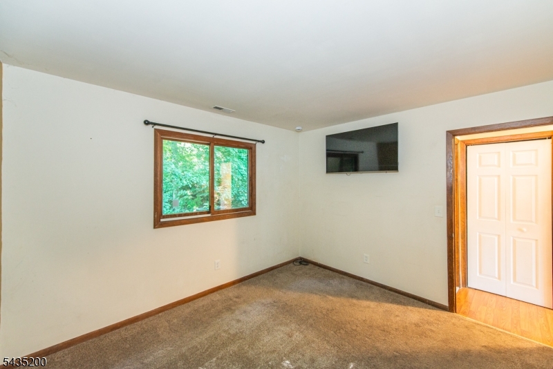 14 Stonehill Drive Vernon NJ 07462