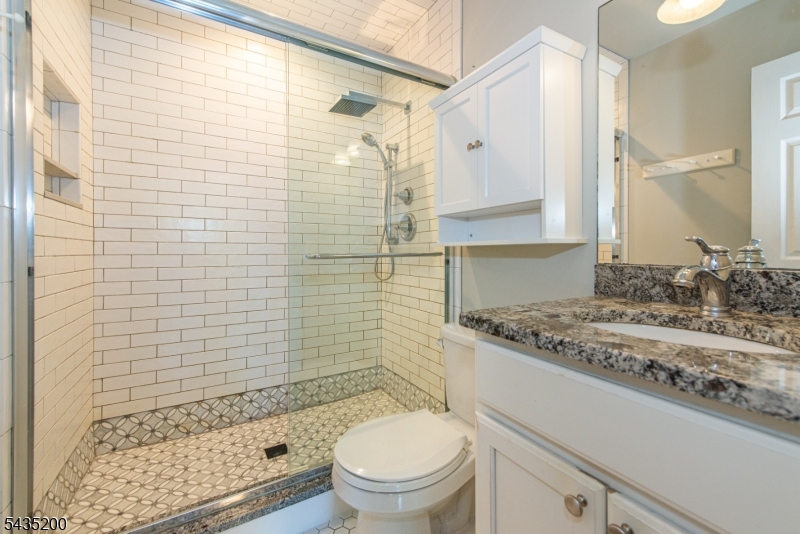 14 Stonehill Drive Vernon NJ 07462