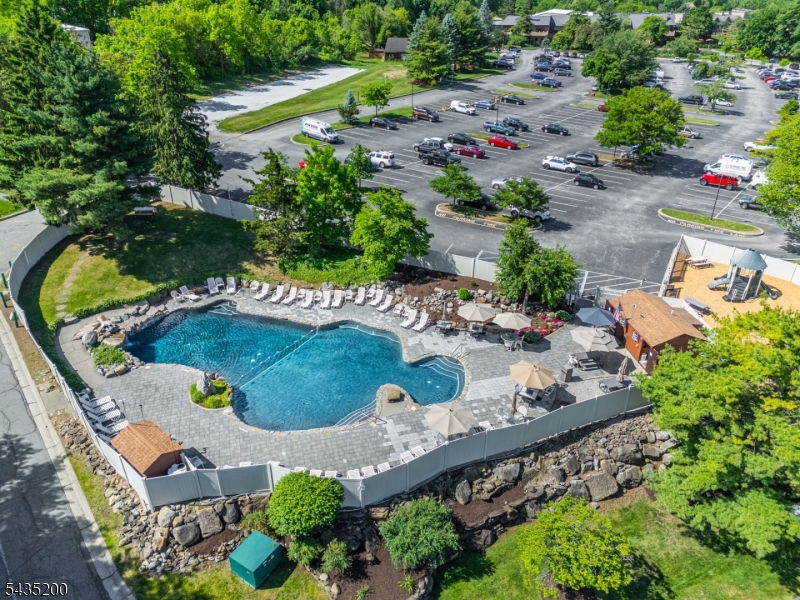 14 Stonehill Drive Vernon NJ 07462