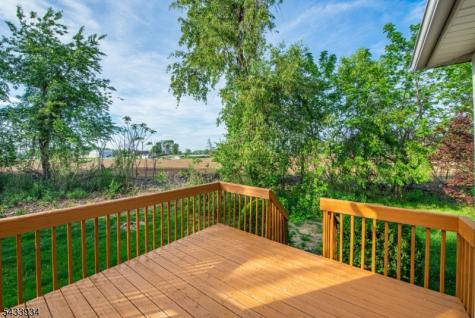 30 Colby Court White NJ 07823