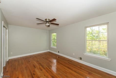 30 Colby Court White NJ 07823