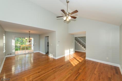 30 Colby Court White NJ 07823