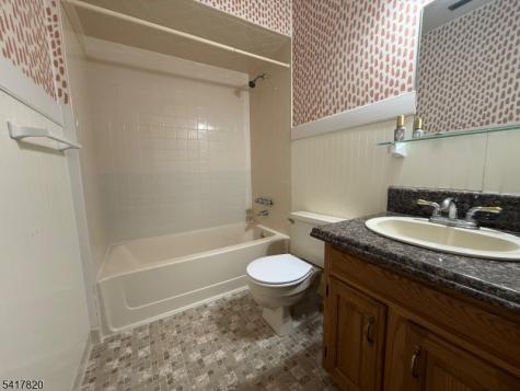 10 Augusta Drive Vernon NJ 07462