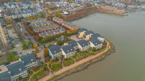 1225 River Road Edgewater NJ 07020