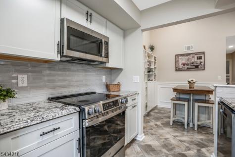 38 Fieldstone Road Ondo Bedminster NJ 07921