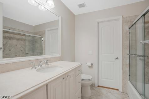 38 Fieldstone Road Ondo Bedminster NJ 07921