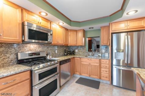 6 Dorado Drive Morristown NJ 07960