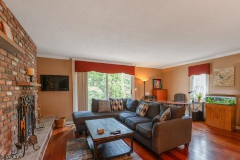 6 Dorado Drive Morristown NJ 07960