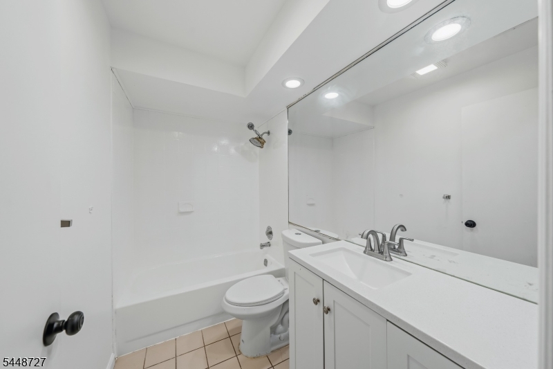 1250 N Broad Street Hillside NJ 07205