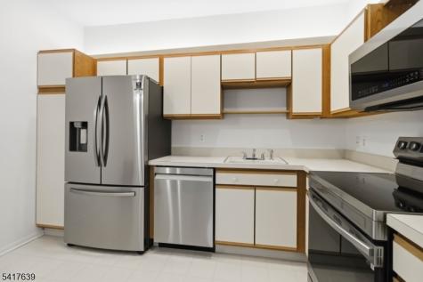 5301 Richmond Road West Milford NJ 07480