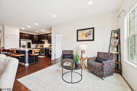 33 Albert Court Randolph NJ 07869