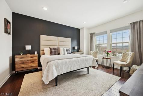 33 Albert Court Randolph NJ 07869