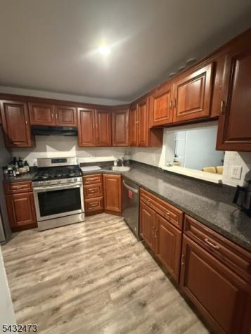 464 Harwick Court Piscataway NJ 08854