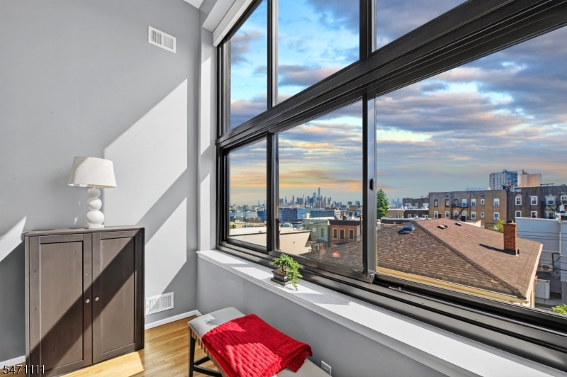 518 Gregory Avenue Weehawken NJ 07086