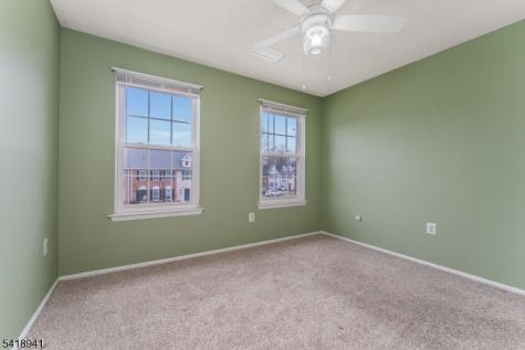 382 Hadleigh Lane North Brunswick NJ 08902