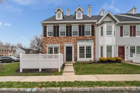 382 Hadleigh Lane North Brunswick NJ 08902