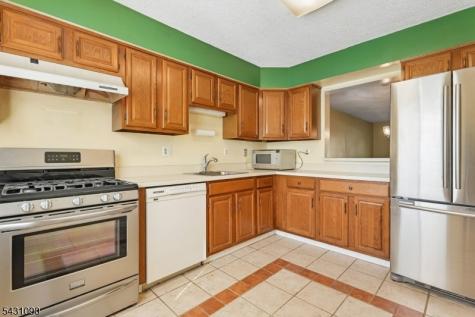 265 Hampshire Drive Plainsboro NJ 08536