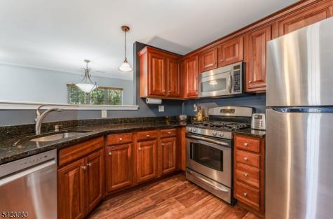 138 Old Farm Drive Allamuchy NJ 07838