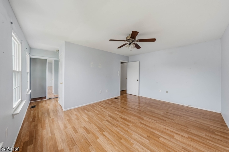 35 Byrnes Lane Sayreville NJ 08872