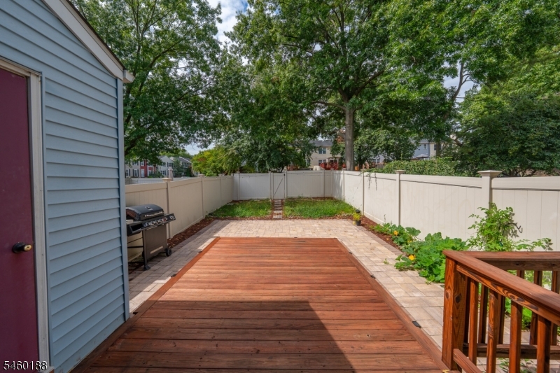 35 Byrnes Lane Sayreville NJ 08872