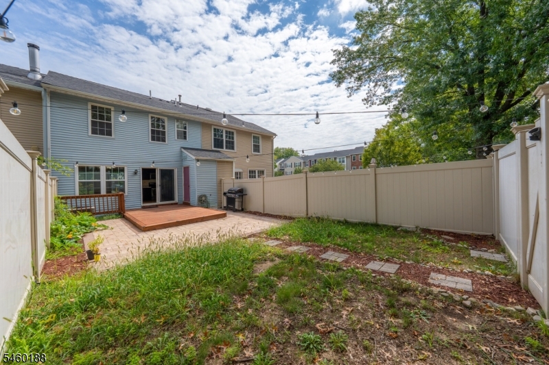35 Byrnes Lane Sayreville NJ 08872