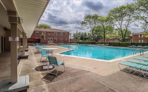 72 Fox Road Edison NJ 08817