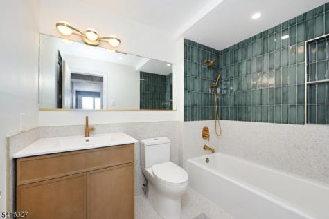 41 Wilson Avenue Newark NJ 07105