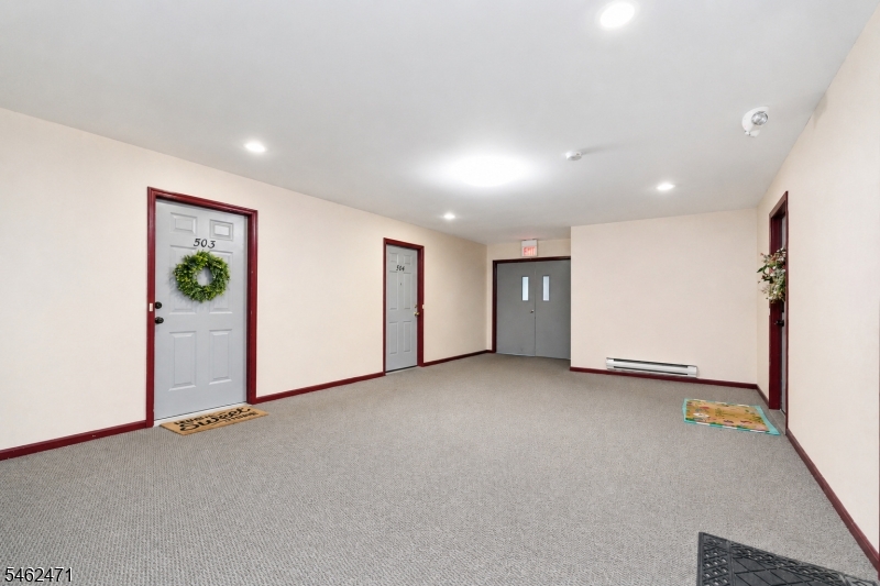 503 Chester Court Helmetta NJ 08828