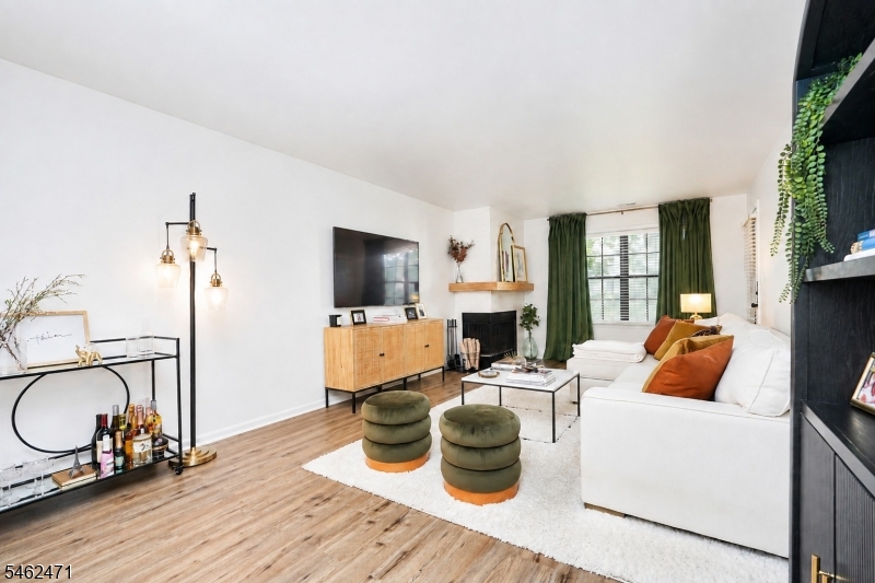 503 Chester Court Helmetta NJ 08828