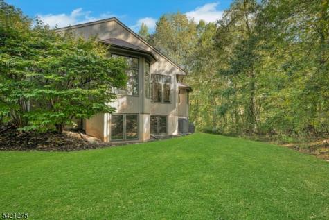 15 Robinhood Drive Mountain Lakes NJ 07046