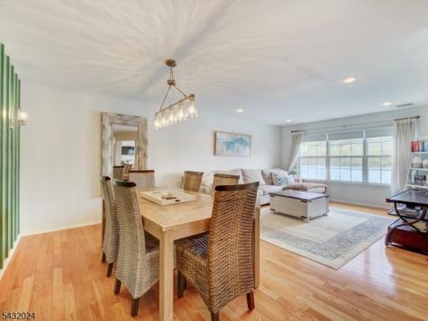 14 Lagoon Way Roxbury NJ 07852