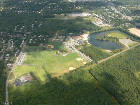 14 Lagoon Way Roxbury NJ 07852