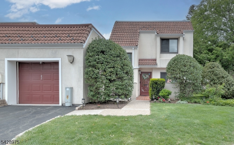 42 Musano Court West Orange NJ 07052
