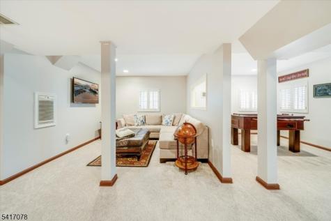 37 Berkeley Square Watchung NJ 07922