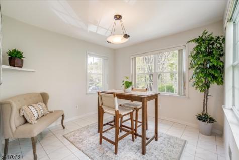 37 Berkeley Square Watchung NJ 07922