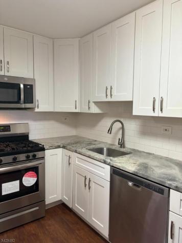 39 E 39th Street Paterson NJ 07514