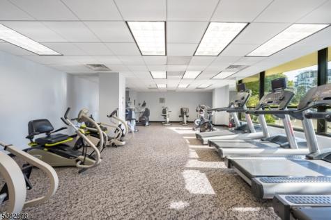 2 Claridge Drive Verona NJ 07044