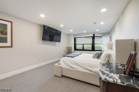 2 Claridge Drive Verona NJ 07044