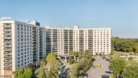 2 Claridge Drive Verona NJ 07044