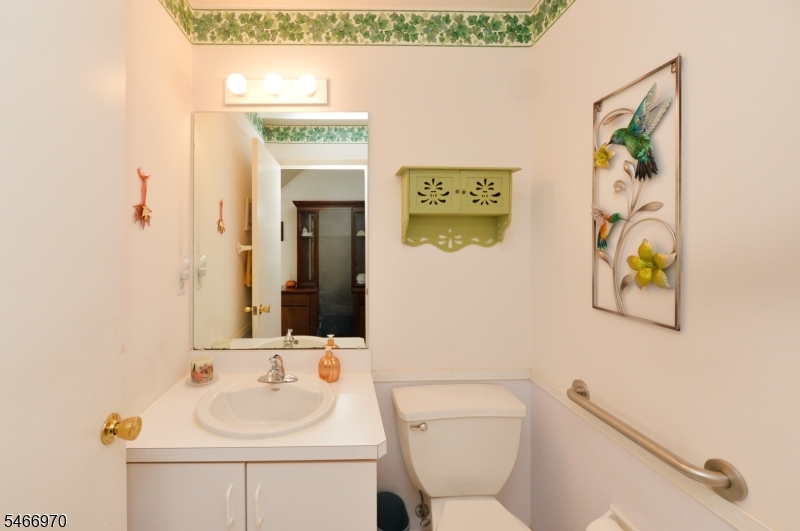 26 Meadow Pond Road Hardyston NJ 07419