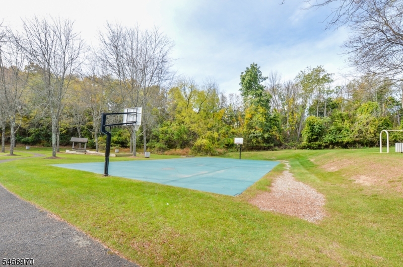 26 Meadow Pond Road Hardyston NJ 07419
